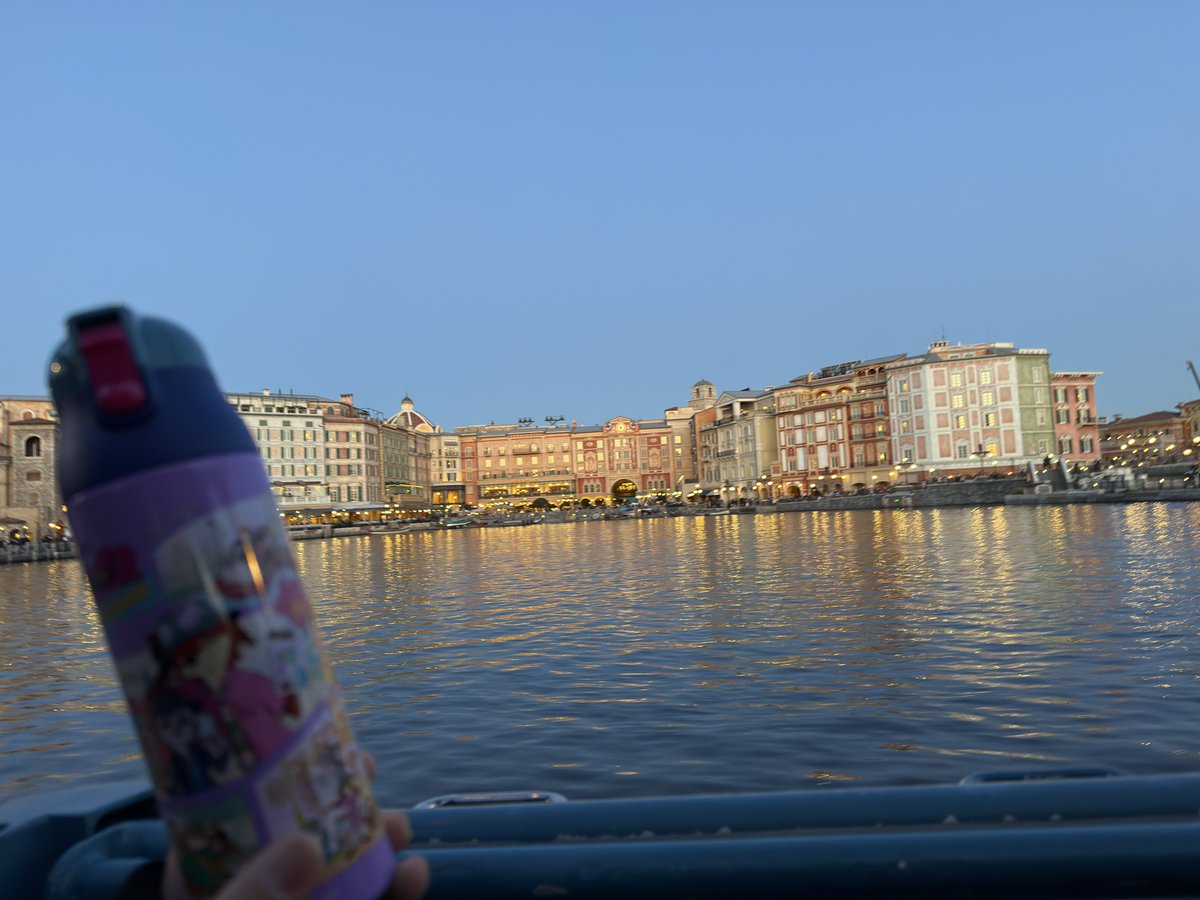 トランジット1週コースに乗りながらお酒飲むのがシーで1番オススメ