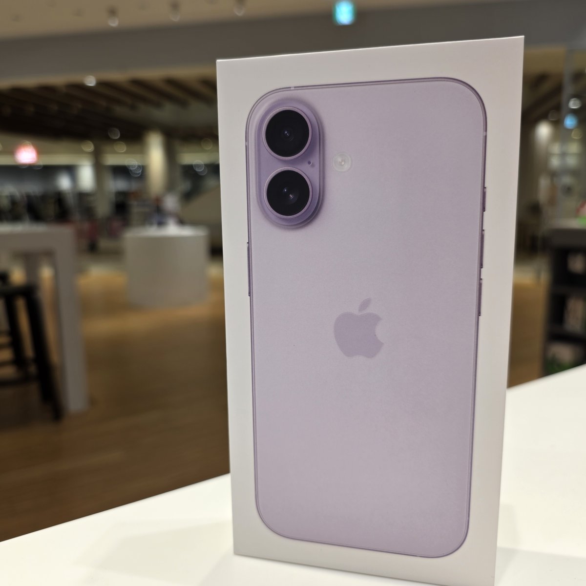 むーにーページ iPhone17 512gb ラベンダー iPhone 17 512GB ラベンダーを購入 - Apple（日本）