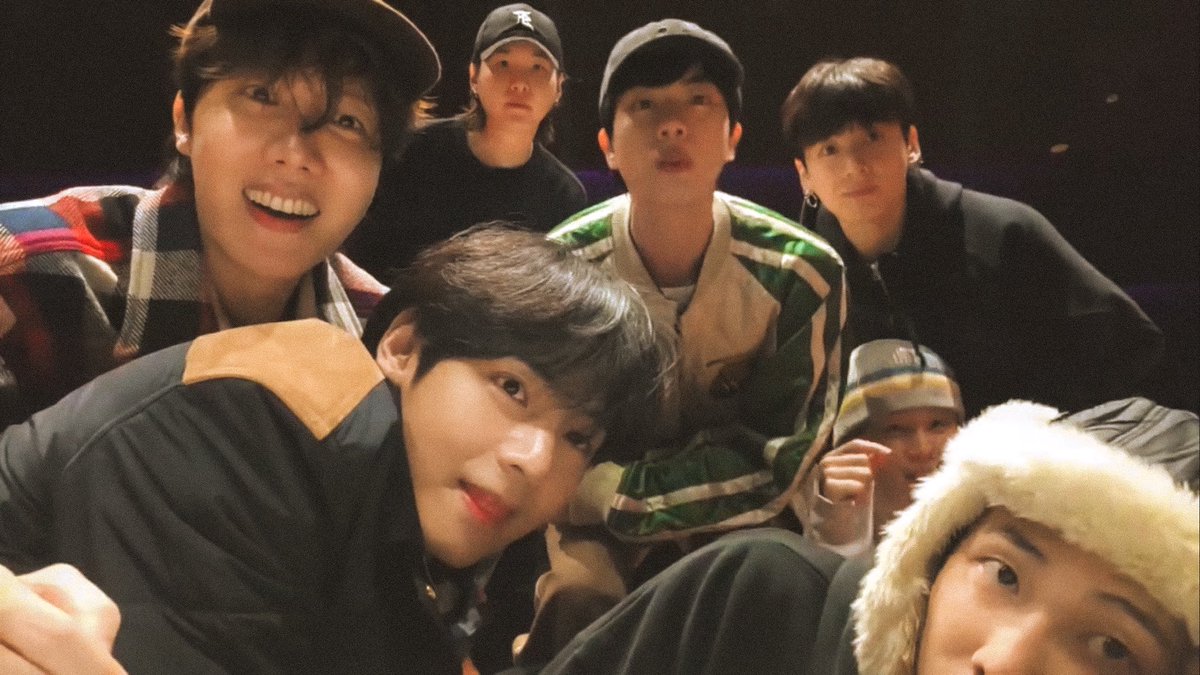 filmsforjin's tweet image. 7️⃣💜