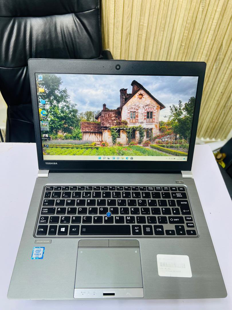 Muhammadkabeerr's tweet photo. ➡️Toshiba portege
 ➡️Core i5
 ➡️ 6th generation 
 ➡️256ssd 
 ➡️8gb ram 
 ➡️Keyboard light 
➡️HDMI port
 ➡️Fingerprint 🫆 sensor 
➡️FHD 
➡️Intel HD graphics 
➡️Over 4hr battery 🔋 life

🏷️180k
Nationwide delivery 📦 
☎️08165302268 https://t.co/3dIvSz2Zqc