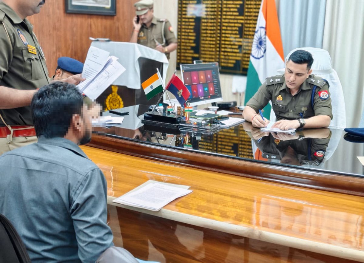 PRATAPGARH POLICE tweet media