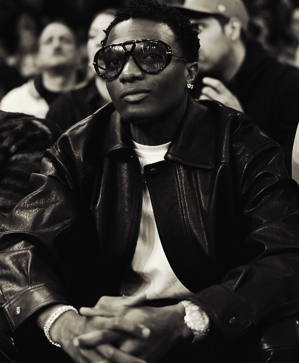 GOOD MORNING TO THE STRONGEST FANBASE WORLD WIDE ❤️🦅

Like and Repost if you are so happy to be an FC  and don’t forget to Turn on my notification 🔔✅ I love y’all ❤️🦅