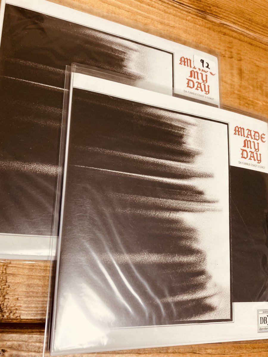 shimpei_bronx's tweet image. DA FUMBLE - MADE MY DAY

リリースからかなり経過してしまいましたが、友達のリリースをこちらで紹介

マメンSHOKIくん @yakultdealer がラップする日がくるなんて思わなかったし、めっちゃカッケェ

鳴りもバッチリ、プレスへのこだわりを感じる一枚！

現場でかけ続けます🫡

#dafumble #mademyday