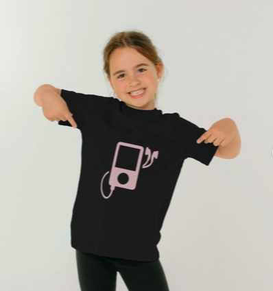 SortiBag's tweet image. 💗 🎶 Join Our #MindTimeMission With This Organic Cotton Jumbo MP3 Print T-Shirt in Pink. In partnership with @Teemillstore the pioneering sustainable fashion platform. sorti.teemill.com