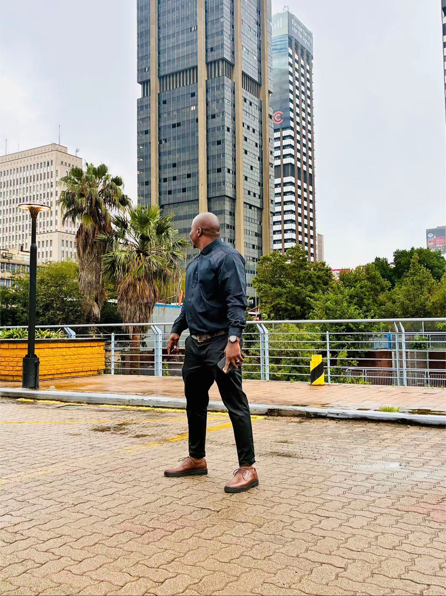 proekid's tweet photo. Awa reste ama gumboots lama safety shoe ke dizemba https://t.co/p1BPrbDMqm