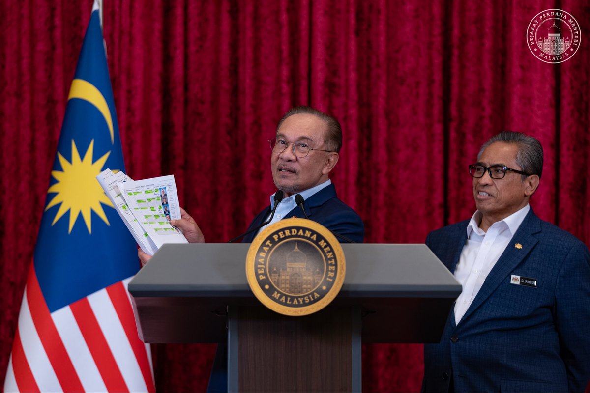 Anwar Ibrahim tweet media