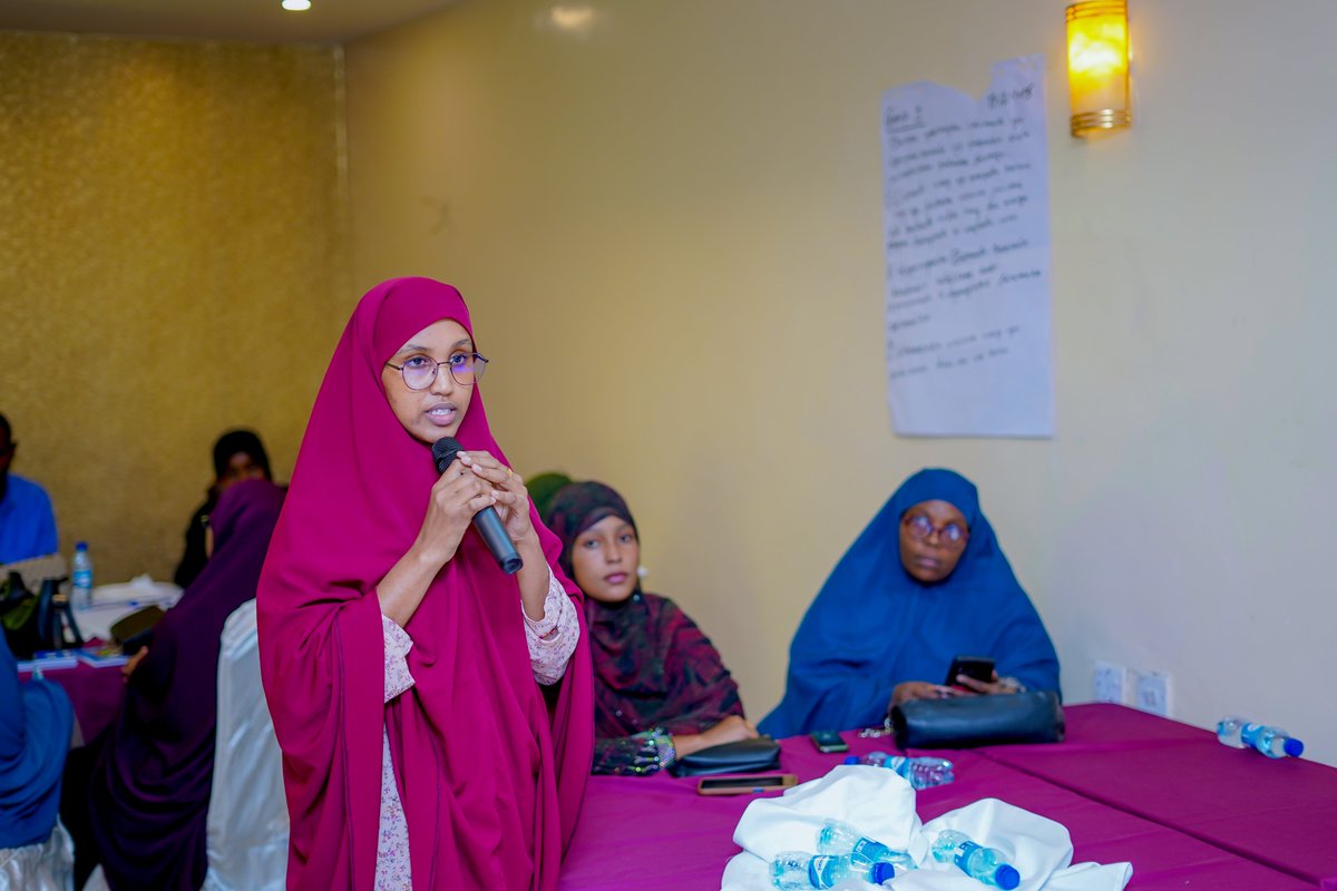 Strengthening collaboration is key to building a powerful movement to end female genital mutilation (FGM).

Recently in 📍Mogadishu, we held a 1-day training with partners, religious &amp; community leaders to advance community-led abandonment of #FGM, w/ support from <a href="/UNFPA_SOMALIA/">UNFPASomalia</a>.