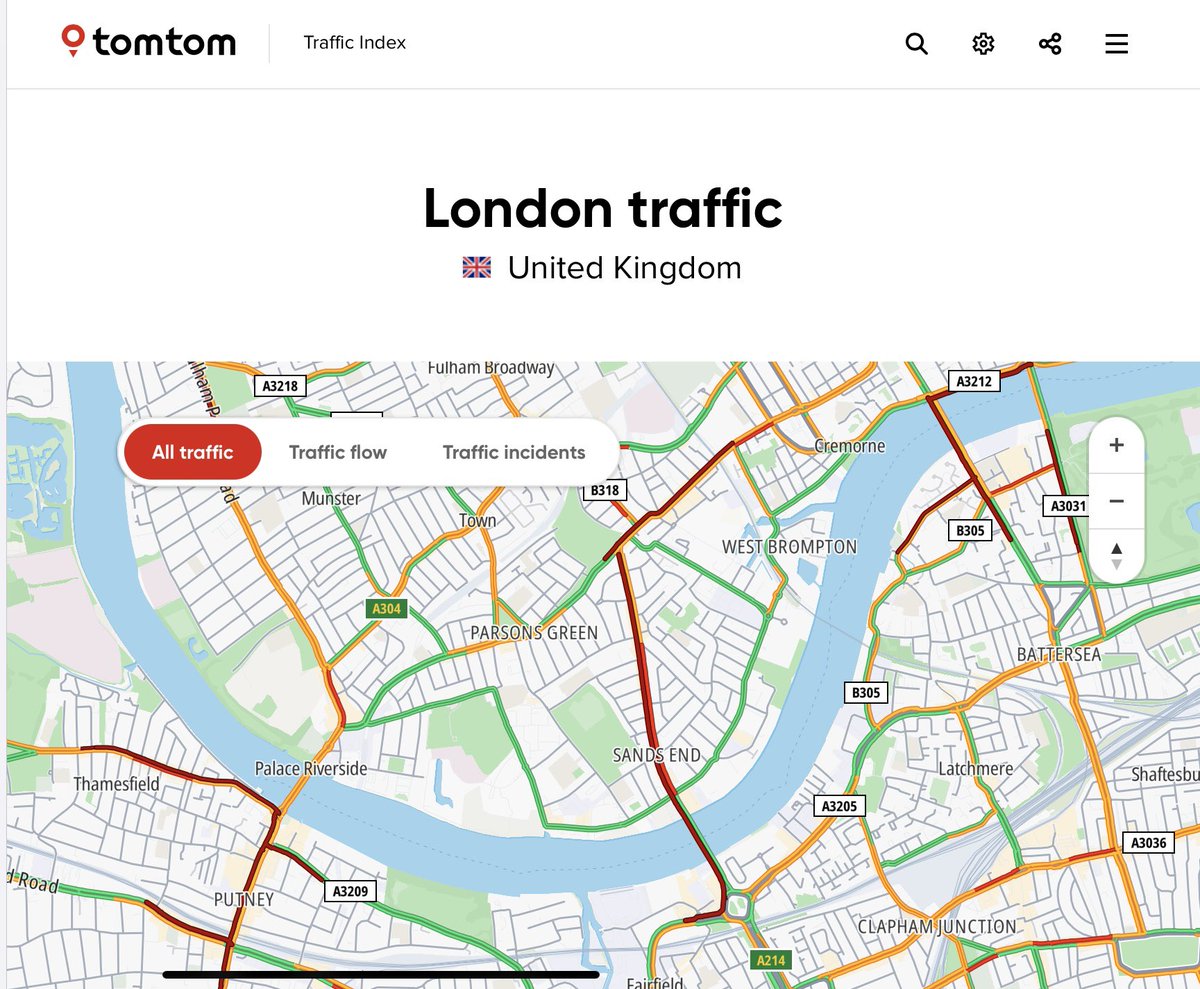 CameraTraffic's tweet image. Another day of fabulous traffic planning in the area where buses will again be travelling at less than 3mph on Wandsworth Bridge Road

A spokesman described our petition as laughable. If you don’t think what @LBHF have done is amusing then please sign change.org/p/stop-h-f-cou…