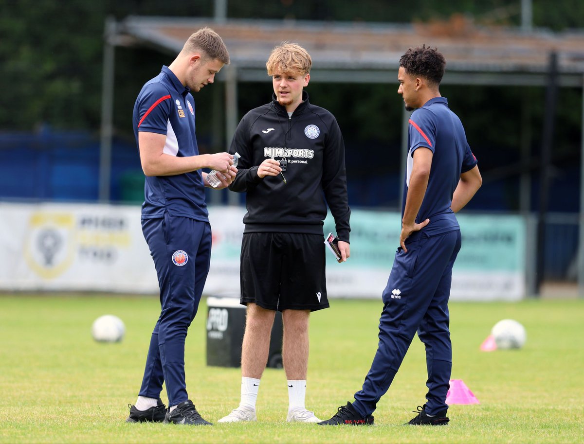 Charlie Clapham tweet media