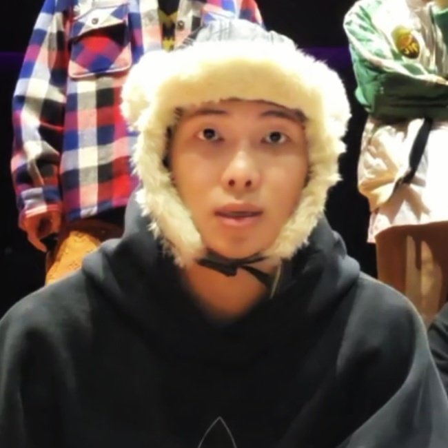 چیزی که بقیه میبینن                 چیزی که من میبینم