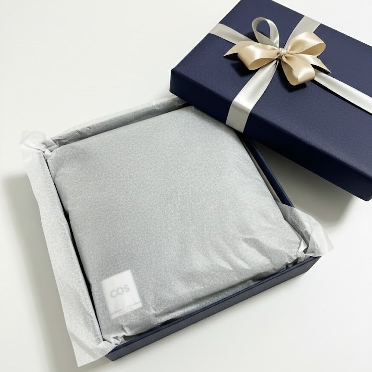 녕랑단 생일카페에 남겨주신 메시지는 앨범으로 만들어 목도리 선물과 함께 진영이에게 잘 전달하였습니다 카페 방문하여 메시지 남겨주신 모든 녕수니분들 감사합니다,,🤍