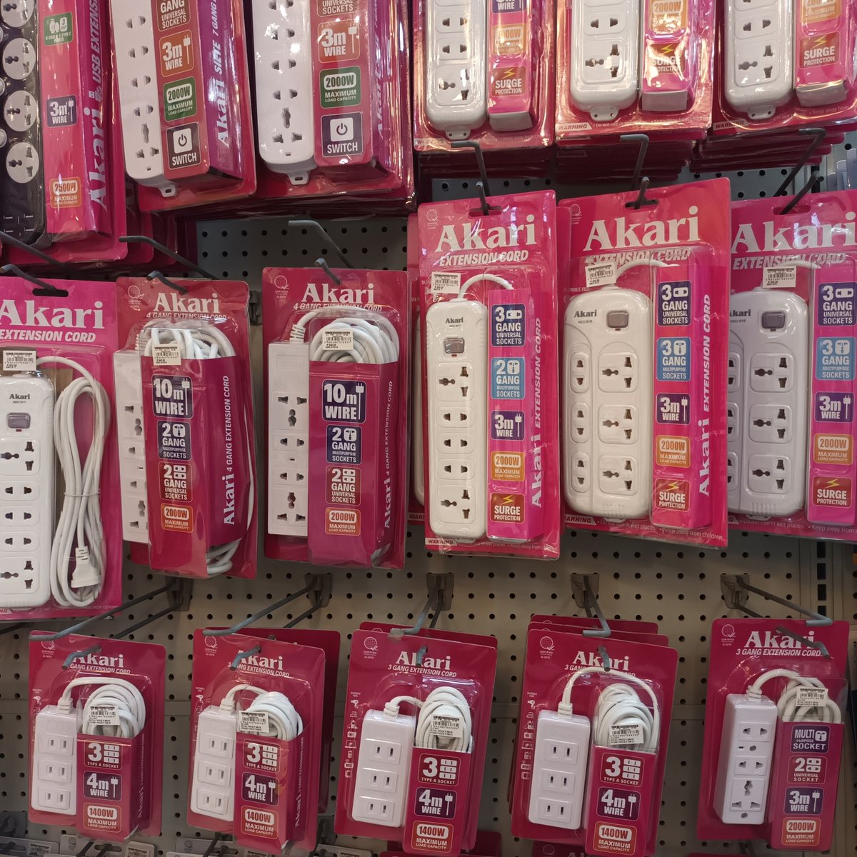 CityMallPh's tweet image. Ace Hardware is open daily in a CityMall near you🏠🔧⚡💡🔦

#CityMallPH #acehardware