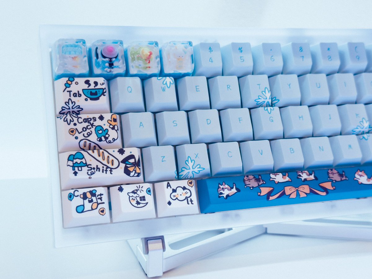 oyasumiiii08's tweet image. 🎄Xmas Giveaway🎄
KEYMOJI「Snow World Artisan Bundle」のセットを1名様に🎁

🍊応募条件
①@oyasumiiii08と@KEYMOJISTUDIOをフォロー
②このポストをリポスト(引用は対象外)

🍊応募締切
12/24 23:59 まで

※応募前にツリーの注意事項を必ずお読みください