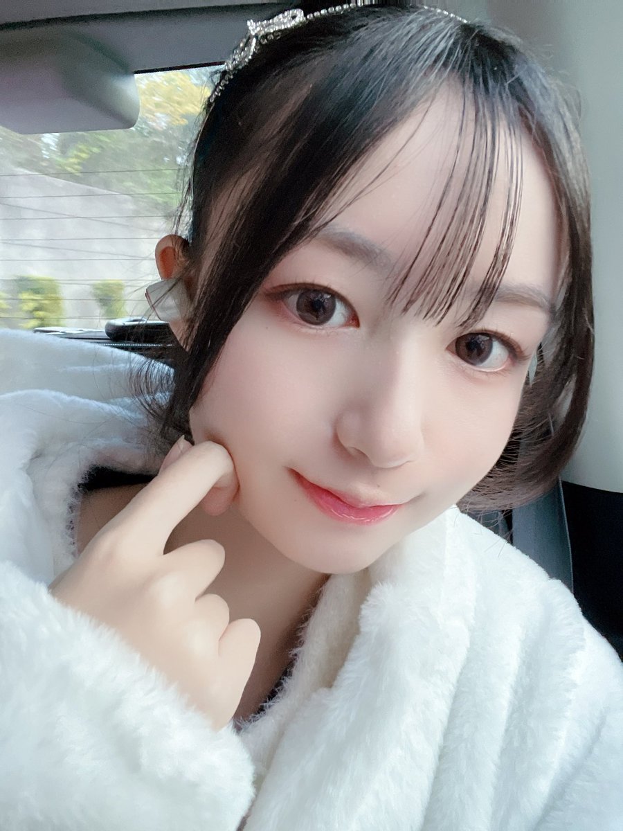 確認◡̈*♡.°⑅画像3枚 みんなやっほー!! 今日からXの投稿頻度を増やそうと思ってるんだ