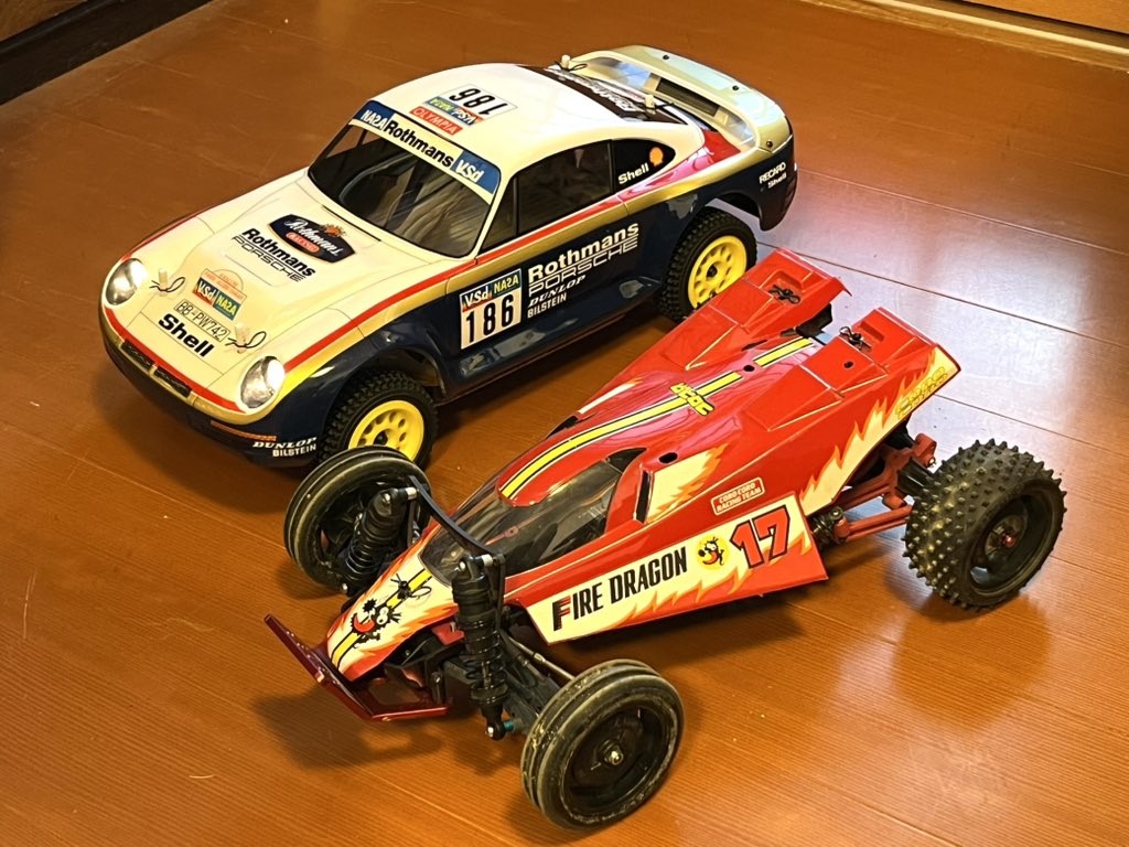 遂に思い出この2台を並べる事が出来ました。 マシンシャーシは多少違い
