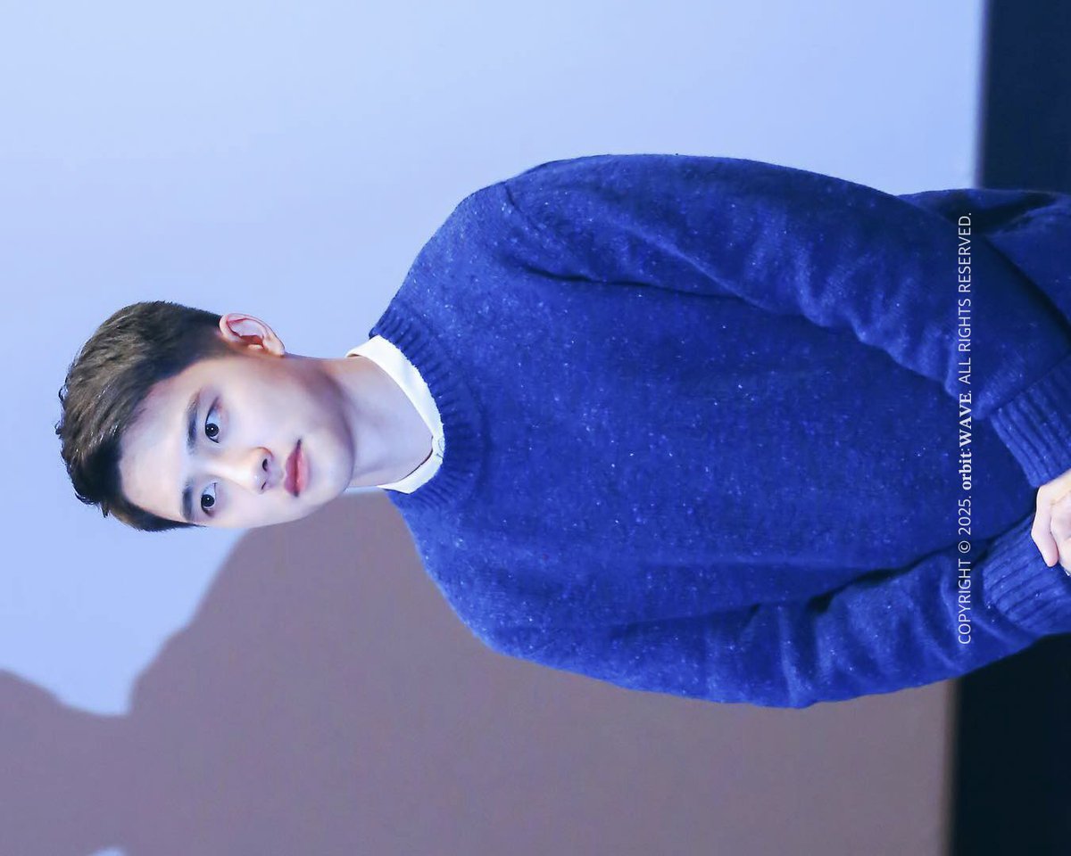 orbitw_'s tweet image. 언젠지 기억안나지만 스윙키즈 무대인사👋🏻
#도경수 #디오 #dohkyungsoo #DO