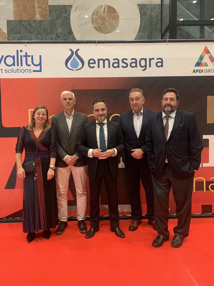 Ayer acompañamos a <a href="/ideal_granada/">ideal_granada</a> en la entrega de sus premios #ideales, una gala en la que la #Cultura fue la gran protagonista. Enhorabuena a las y los galardonados por vuestro talento y compromiso con esta tierra.