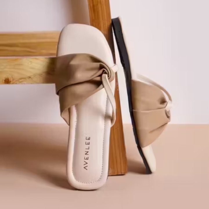 elianafarida's tweet image. Bismillah
Rekomendasi Sandal Flat Wanita by Braveley - Footwear Store #sandal #flat #shopeeaffiliate #racunshopee #ShopeeID 

- a thread