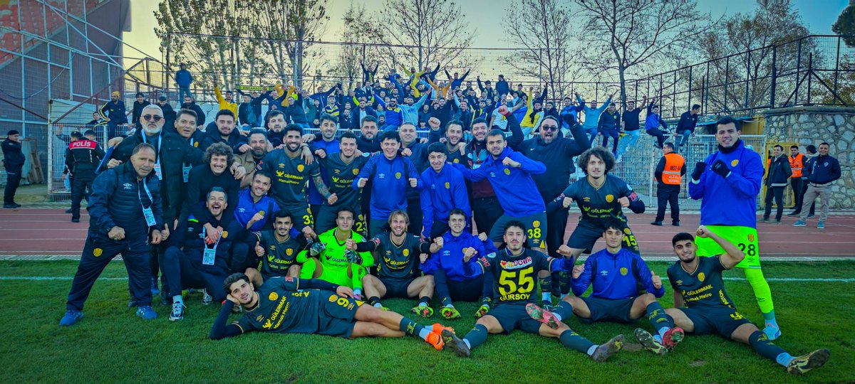 Galibiyet pozu 💪🏻
Teşekkürler Büyük Ankaragücü Ailesi 💛💙

#Ankaragücü 💛💙
