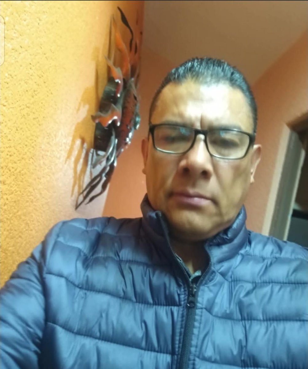 MartinezSe5354's tweet photo. A poco no te la comerías con todo y huevos 
🥰😍🥰 https://t.co/L2V7xOyp3C