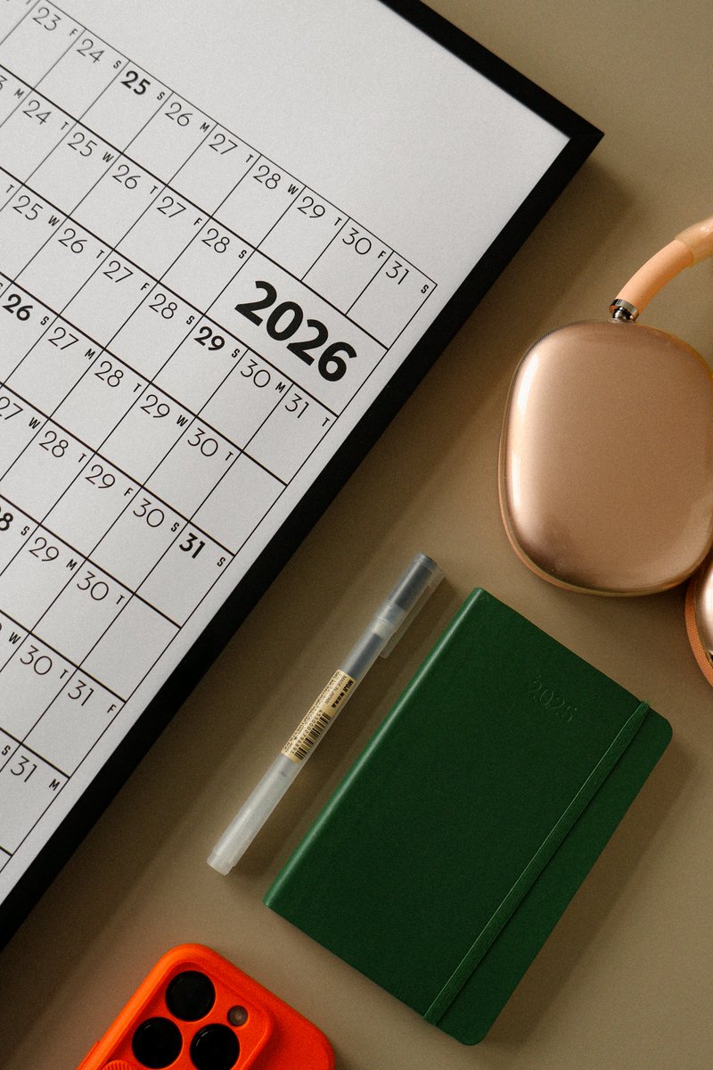 poturasays's tweet photo. Hello! I made a minimalist wall planner and I thought that it would be something people in this group might enjoy. So you can find more details here, and for you it's $10 off: https://t.co/vaHZlJWkC7 https://t.co/72nZ22NnyR