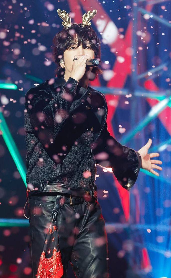 チャングンソク CHIMIRO ラインジャケット&キャップセット チャングンソク CHIMIRO ラインジャケット&キャップセット