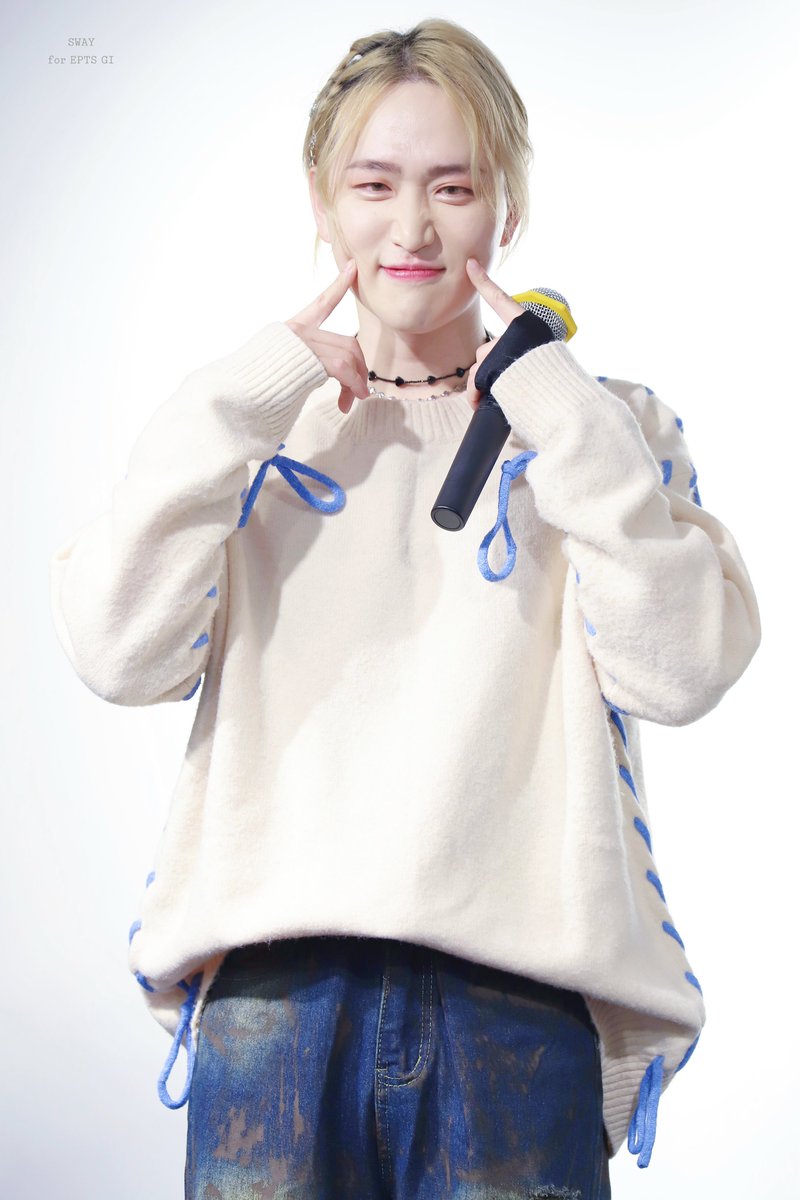 SWAY_GI's tweet image. （🐻‍❄️）251215 2부 release event☆ミ

@EPTS_official 

 #EPTS #EPICTRAVELS #에픽트레버스 #GI #지아이 #ジアイ #김효기 #じあい #新宿マルイメン