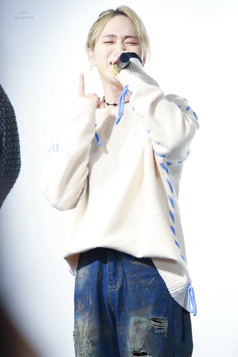 SWAY_GI's tweet image. （🐻‍❄️）251215 2부 release event☆ミ

@EPTS_official 

 #EPTS #EPICTRAVELS #에픽트레버스 #GI #지아이 #ジアイ #김효기 #じあい #新宿マルイメン