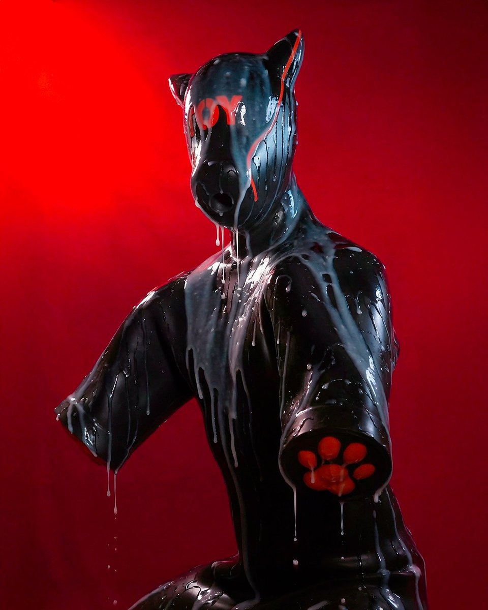 Getting into character... or maybe just getting messy. Either way, I'm ready to play. 😉 Suit&amp;Mask by <a href="/furrjoi01/">FURRJOI</a> 

Use code “PUPARGON” for a discount!