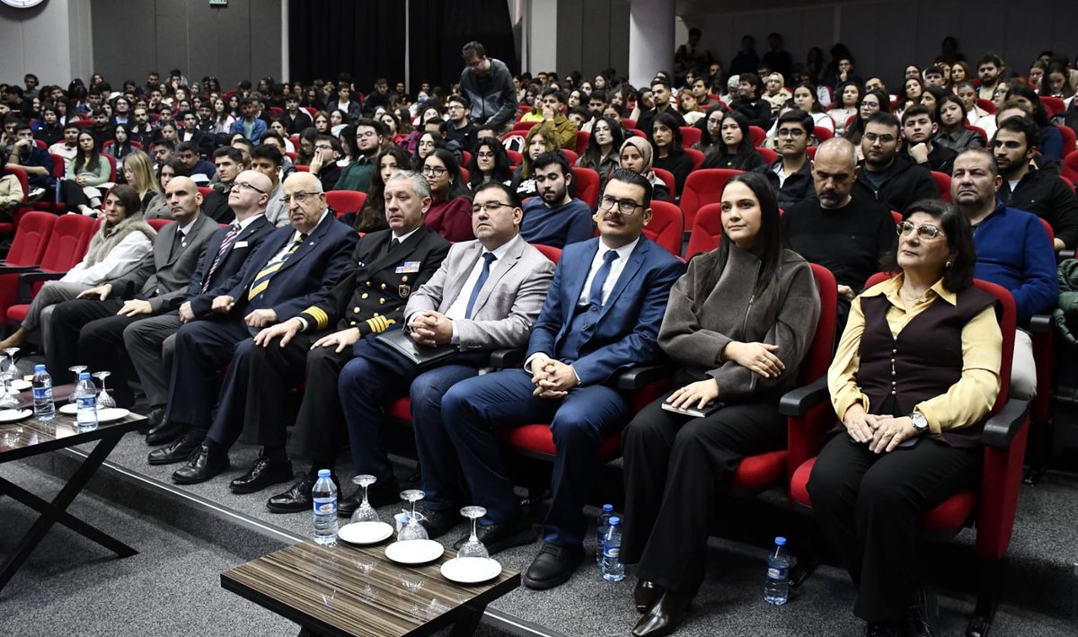 mete_sezer's tweet photo. Üniversitemizin düzenlediği Geçmişten Günümüze Kuzey Kıbrıs Türk Cumhuriyeti’nin Tarihsel Gelişimi başlıklı panelde, Kıbrıs Türkü’nün 1950–1974 yılları arasındaki yaşamını eldeki arşiv belgelerine göre anlatmaya çalıştım. https://t.co/j1Zqhf7OAQ