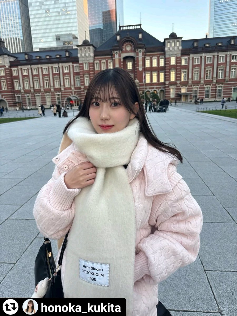 OTQFxIBHyA50877's tweet image. リポストさせて頂きます🙇‍
#リポスト - @honoka_kukita by @get_regrammer
マフラーデビュー🧣
待ち合わせにカイロ持ってきてくれる人好きです
冬服も好きー？？
⁡
#マフラー #acne #acnestudios #冬 #冬服コーデ #ootd #東京 #東京駅 #tokyo