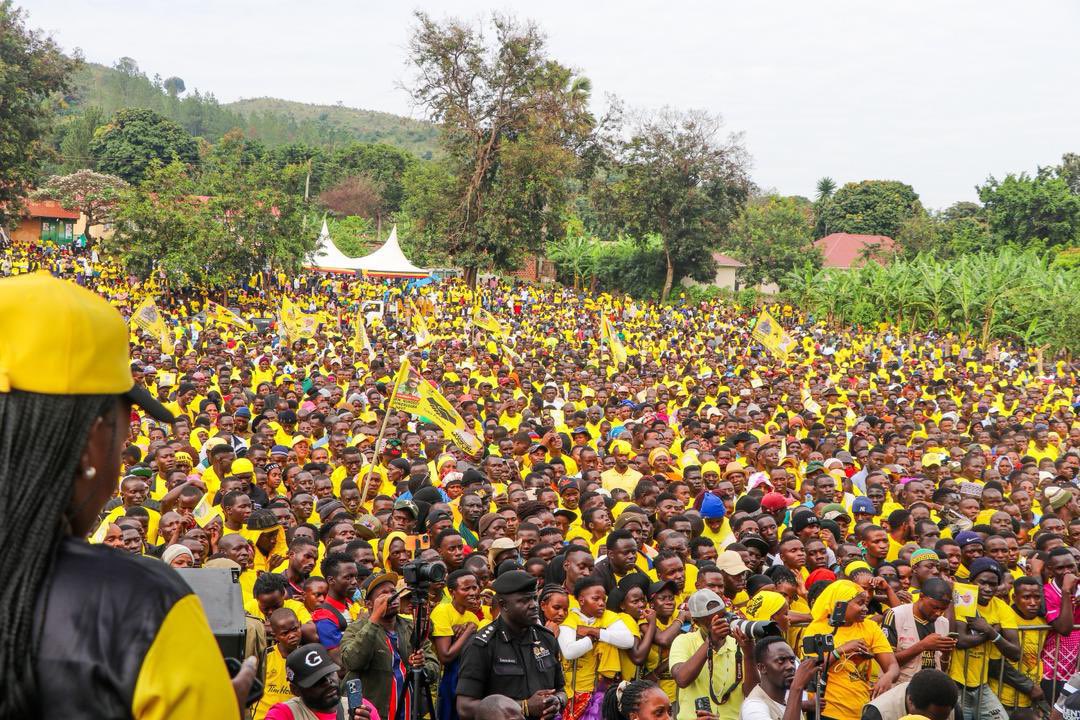 BagaayaP's tweet photo. Thank you Kyankwanzi and Kiboga for loving Mzee.
On election day #Voteandgohome https://t.co/m8P0wNJM0N