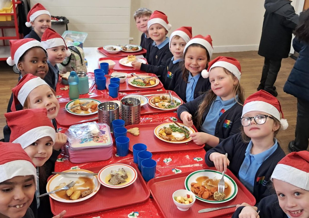 BirstallAcad13's tweet image. It's Christmas Dinner Day in school:
Turkey &amp;amp; stuffing balls✅
Pigs in blankets &amp;amp; brussel sprouts✅ 
Enough desserts for everyone 🍰😋✅
Huge thanks to our culinary superheroes, Ms Smith &amp;amp; Ms Crampton, for our festive feast 🎄– and for keeping us happily full all year round!👏