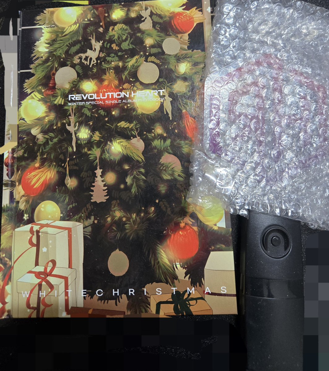 #rt이벤트 #rt
참여조건 - 유닛
참여방법 - rt
당발 - 25일 크리스마스

좋은 일도 생겼고 흰눈내 3주년인 기념 rt이벤트나 합니다! 반택비도 제가 부담하고 트친, 탐넘분들도 참여 가능! 흰눈내 엽서 멤버는 랜덤으로 들어갑니다😊