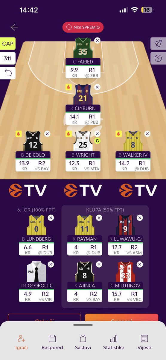 Part1945's tweet image. Wich? @RunbackPodcast @ELFantasist 

Walker+Clyburn+Milou
Dorsey+Petrusev+Jones