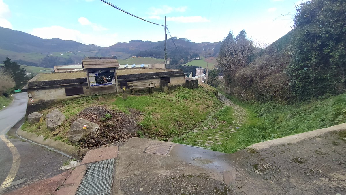 📢Agirretxeko depositua handituko da, Debako ur-hornidura hobetzeko.

Albistea👉labur.eus/0t6z2mjc

--

📢Deba mejorará el abastecimiento de agua con la ampliación del depósito de Agirretxe.

Noticia👉labur.eus/jbwnco6o

#deba #debakoudala