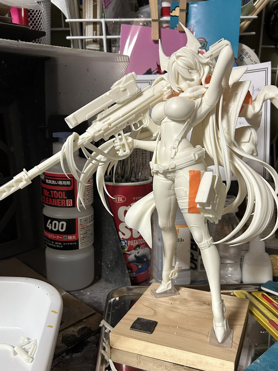 #NIKKE
あの〜、なんだろ…
寒さに弱くなるのヤメてもらっていいっすか((((；ﾟДﾟ)))

ちゃんとやってます( ˊ̱˂˃ˋ̱ )
毎日ちょっとずつでしたが、やっとここまで（髪の毛パズル＿|￣|○、華奢なパーツに苦戦…）
週末あたりから塗装イケそう🥳
（気がするぅ〜）