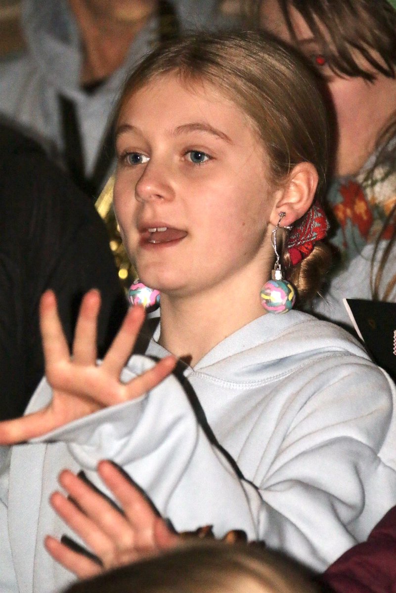 It’s our final Tuesday of 2025! 🎭 

We have our Explorer Class (for ages 5-7), our two Drama Classes and our two Show Classes (for ages 7-18) ✨

If you child is interested in joining us in the new year, please get in touch 🎉

It’s going to be a fun and festive final week 🎄❄️