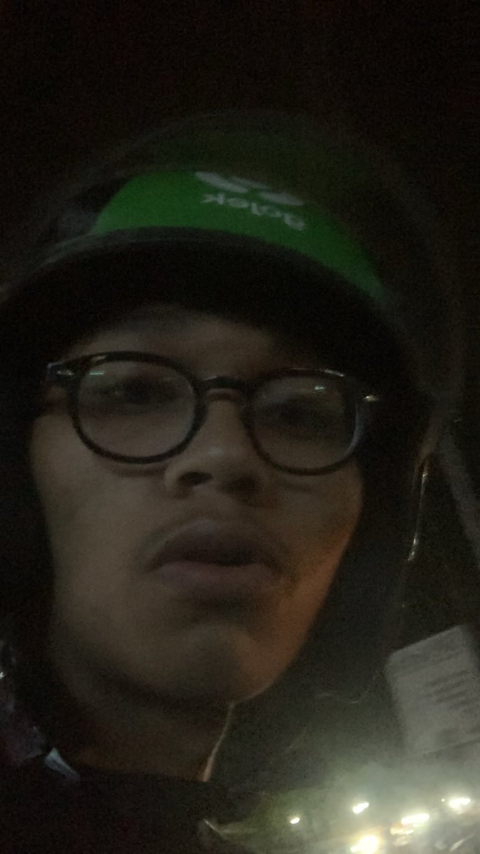 First time naek gojek ah