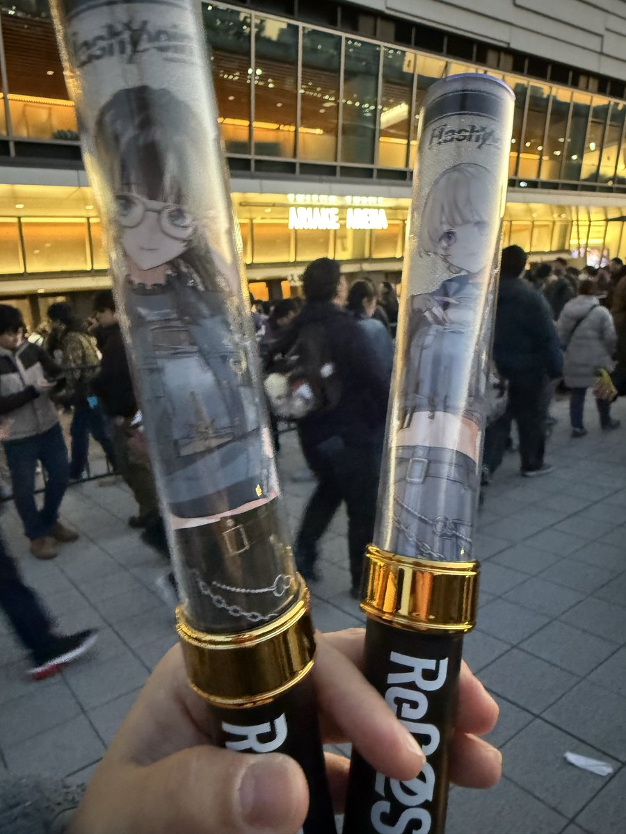 0129_Chi_'s tweet photo. 最高のライブでした。
本当にいい思い出になりました

皆さんお疲れ様でした😭💓
あー家でも観たーい。

#ReGLOSS_1stLive https://t.co/8Zpniylwln