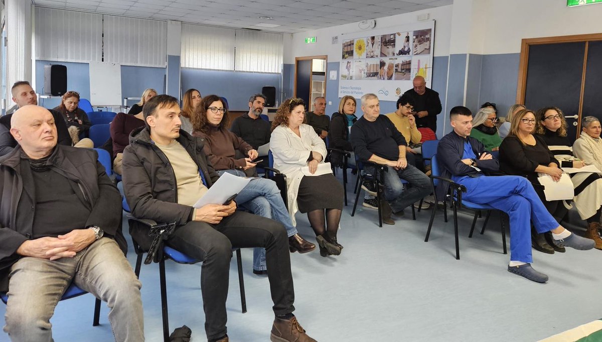 cisl_fplazio's tweet photo. 📸 #Contratto #SanitàPubblica. L’assemblea #Cisl Fp con associati e lavoratori della #AslRoma3 all’Ospedale Grassi di #Ostia, insieme al segretario generale @cislfproma @giovan_fusco e al responsabile #Sanità pubblica Cisl Fp Lazio @sandro_depaolis 

#ilmiolavorovale https://t.co/aNxq7qfhpC
