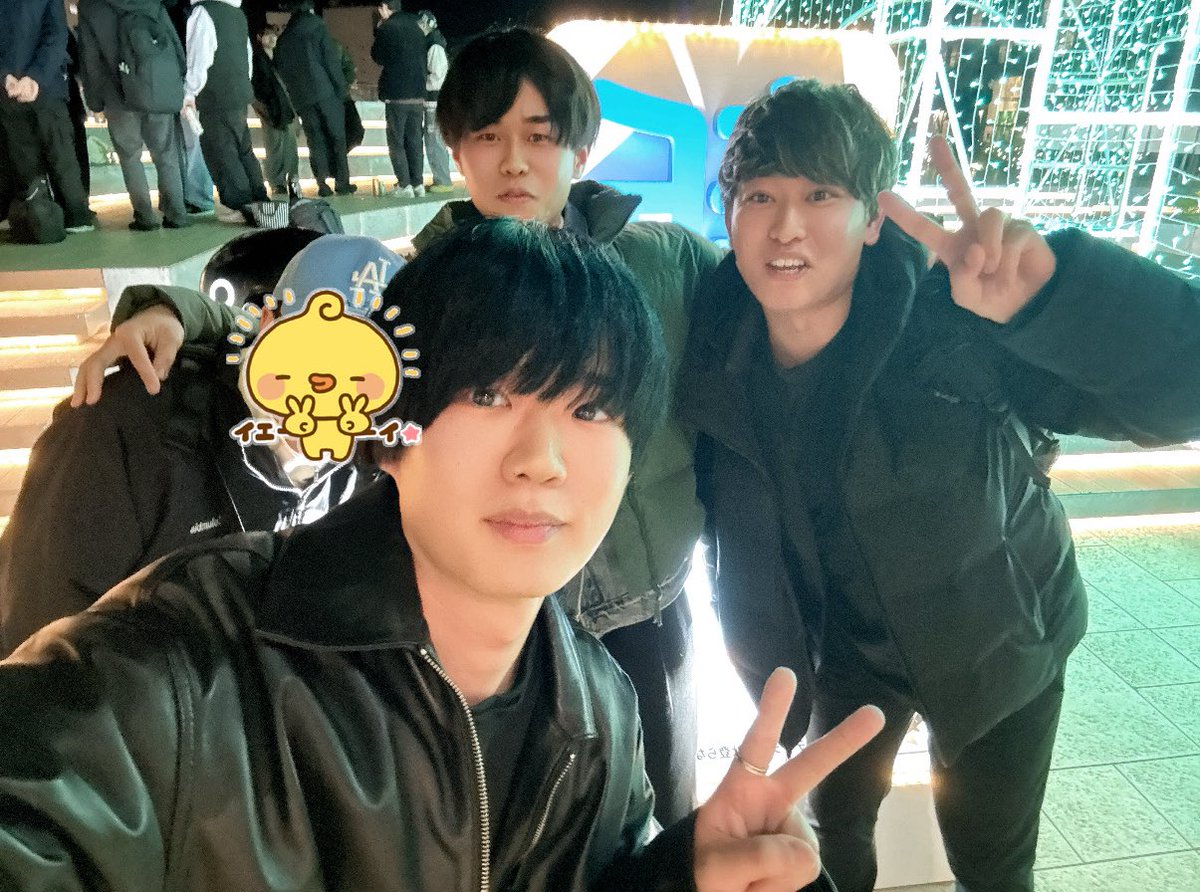 のぶりんさん、よーたろーさん、シャモジーさんとご飯行ってきました！！
楽しかったです！！