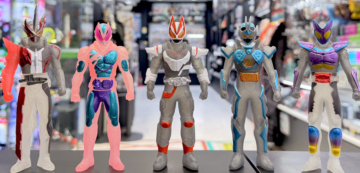 仮面ライダーストア 限定 令和 仮面ライダー クリアＶｅｒ． ソフビ 仮面ライダーストア 限定 令和 仮面ライダー クリアVer． ソフビ