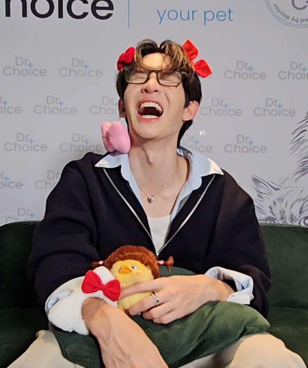 รักแกที่สุดดดดดด มายเบบี้พิกกี้อู๊ดๆ 🐷

JSY LOVE JAMESSU 
#JamesSu