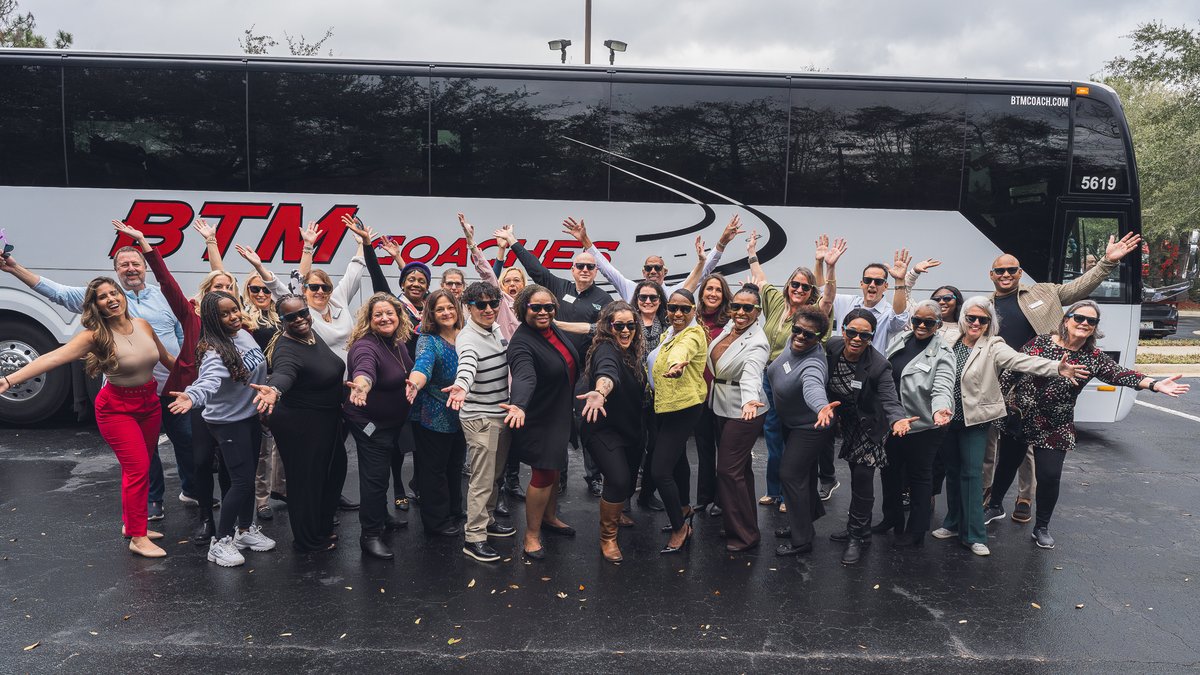 yourNEFAR's tweet photo. Jump on the bus to Great American REALTOR Days (GARD) January 20-22! Hotel rooms are all booked up, but there are still spots on the bus to Tallahassee, so secure your spot NOW! For more information visit: https://t.co/uzUI5NLvKt

#NEFAR #GARD https://t.co/COZxkFmuEW