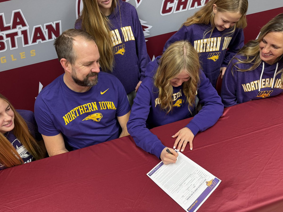 Pella Christian AD tweet media