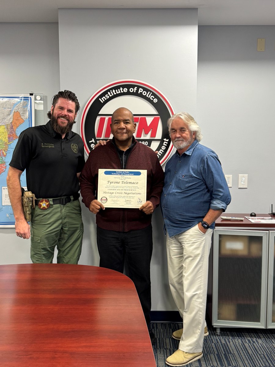 🎉 Congrats to Crime Scene Tech Jones (West Melbourne PD) &amp; Deputy Telemaco (Lake County SO-FL)!
Jones earned his Crime Scene Investigation certificate, &amp; Telemaco achieved  Hostage Negotiations proficiency.
💪 120–180 hrs of training = dedication! #LawEnforcement #IPTMNews