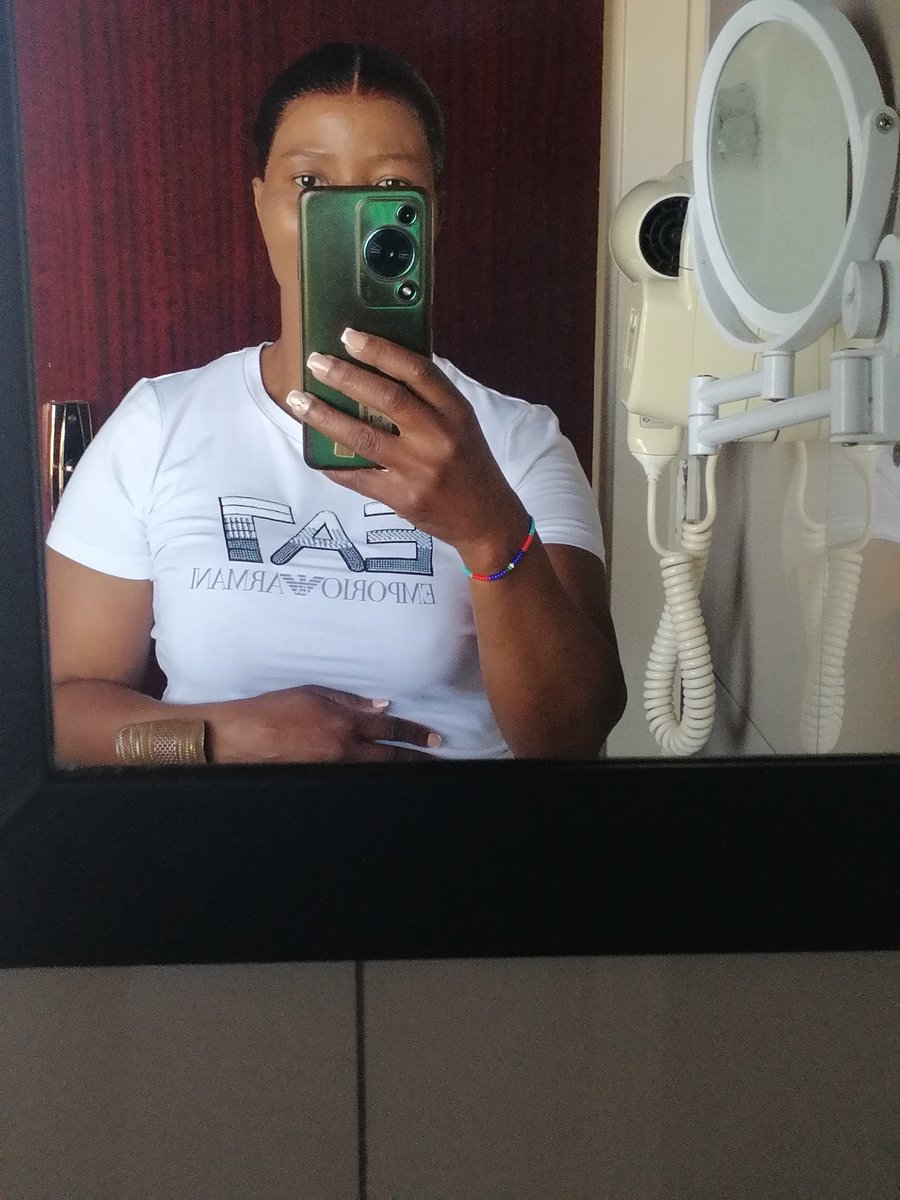 Pumla Magwaza tweet media