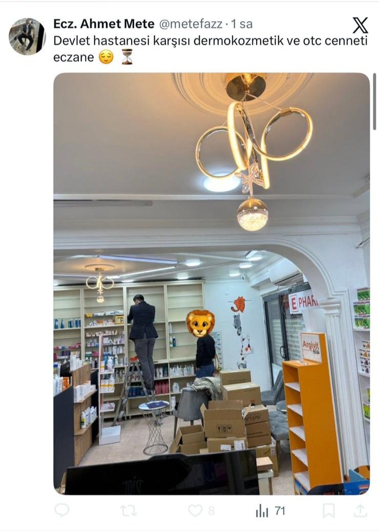 Bu Bir Muvazaa Eczane İhbarıdır!
Yardımcı eczacılığını henüz tamamlamamış Ahmet Mete isimli şahıs alenen Muvazaa Eczane açmakta ve bunu sosyal medyada sergilemektedir.
İddiasına göre de devlet kurumları kendisine destek olmaktadır.
Gereğinin yapılmasını bekliyoruz sürecin