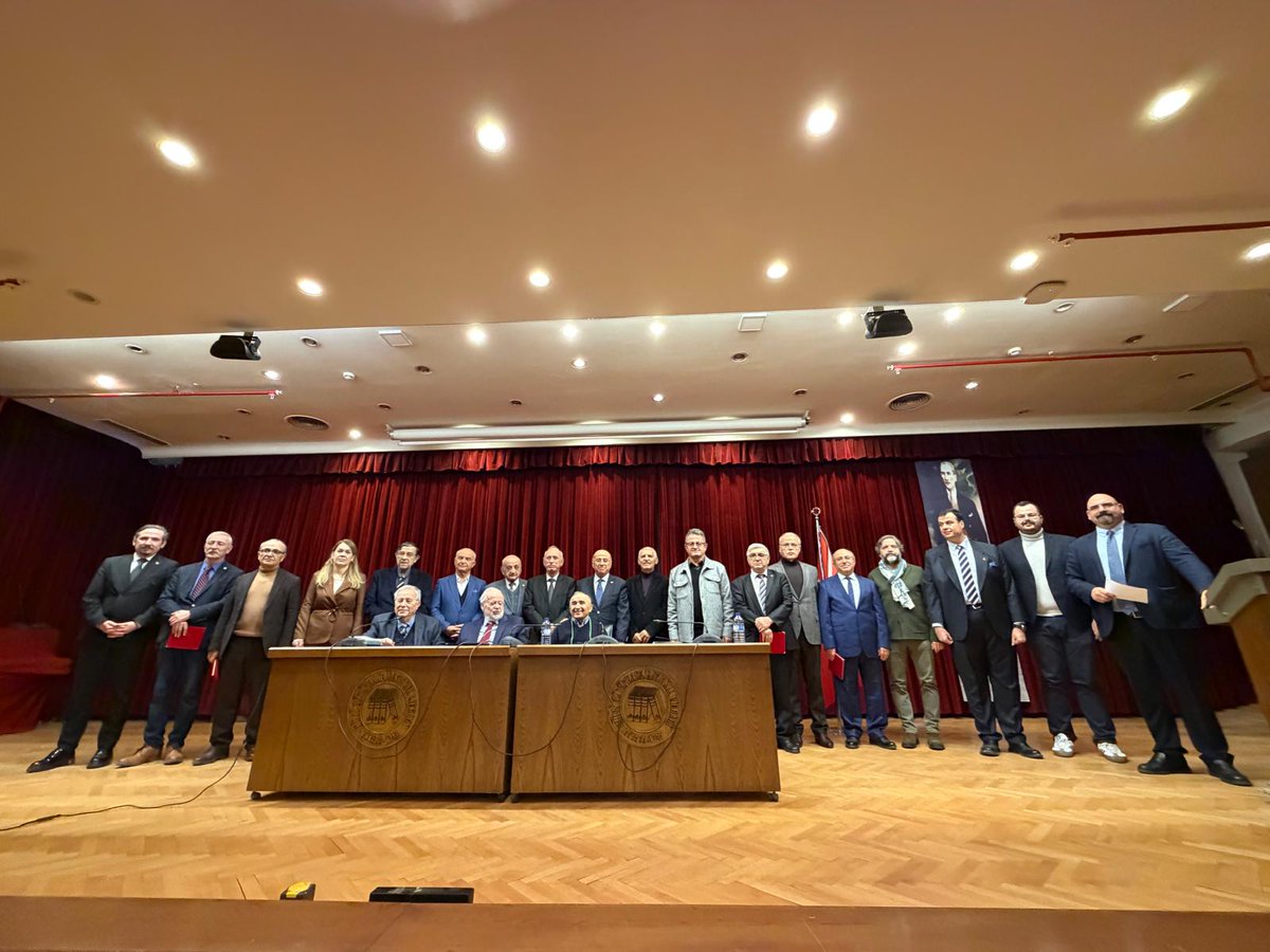 Türkiye Politik ve Stratejik Araştırmalar Vakfı tweet media